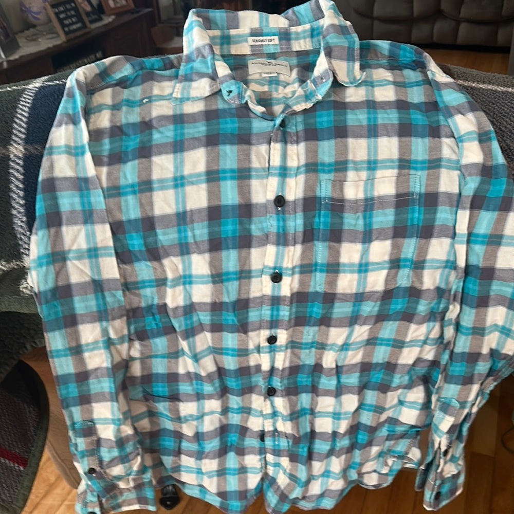 American Ragle Blue and White Casual Button Down Shirt